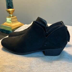 Elegant Black Women's Ankle Boots